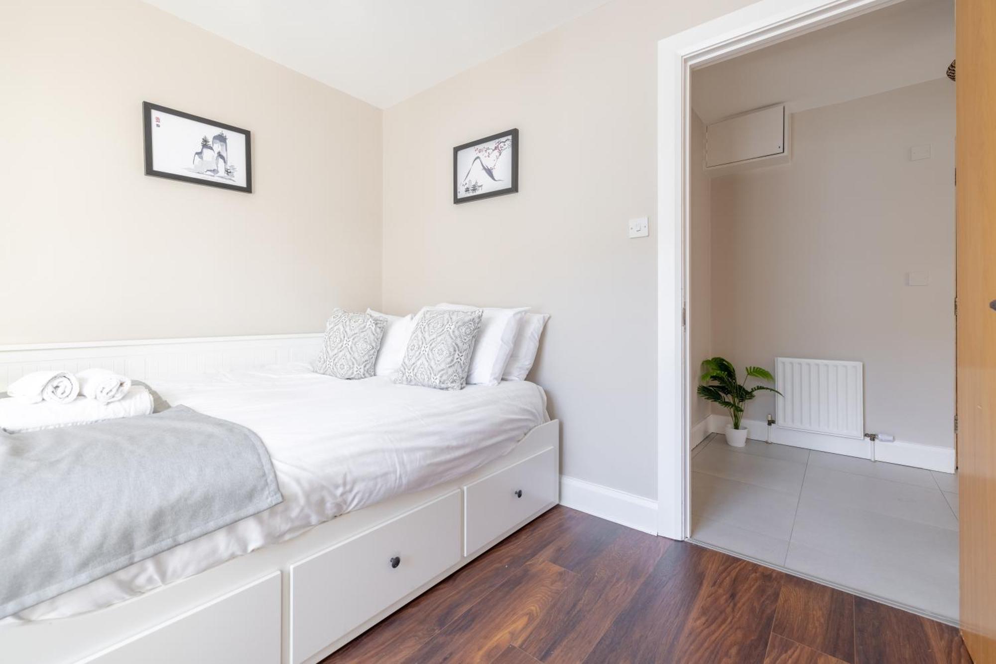 Belfast Quarters- Whitehall Sq מראה חיצוני תמונה